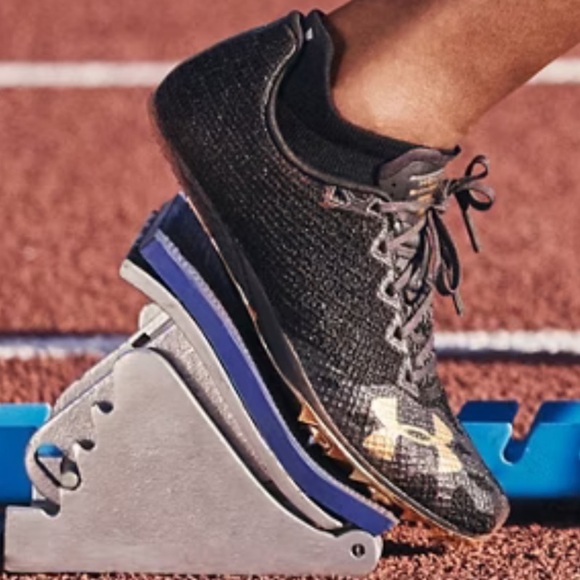 Under Amour HOVR Smokeride Track Spikes 8 Black Lightweight - Picture 14 of 14